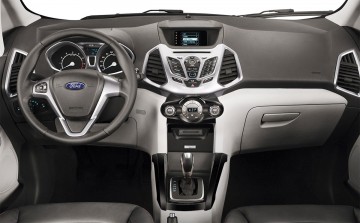 Nueva Ford Ecosport Llega a RD Cinéticamente  Modernizada makinas (2)