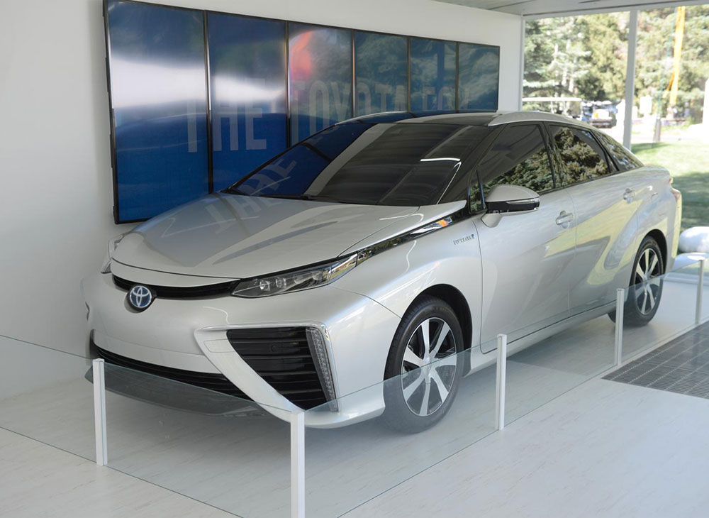 Los Más Grandes Cerebros Junto a Toyota Planificarán el Futuro-makinas (2)
