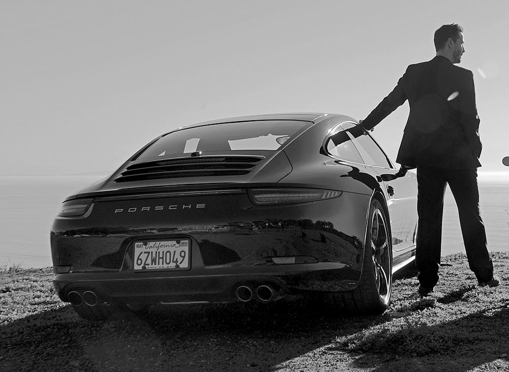 2. Keanu Reeves en Amor con su Carrera 4S - Axel Koster